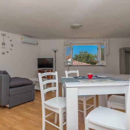 App Cor2 Apartment Selce Luaran gambar